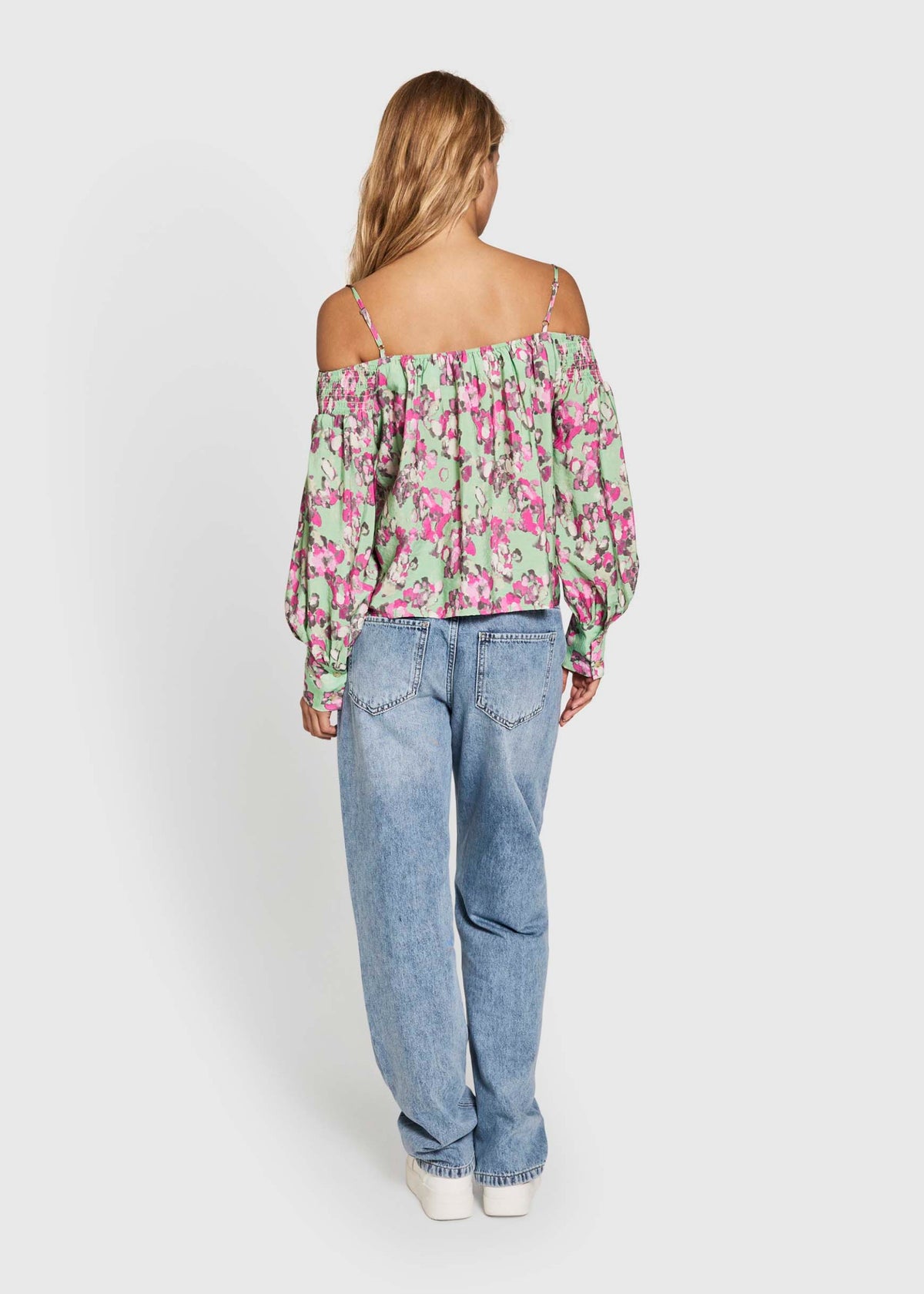 NORR Alyssa off shoulder top Toppe Meadow print
