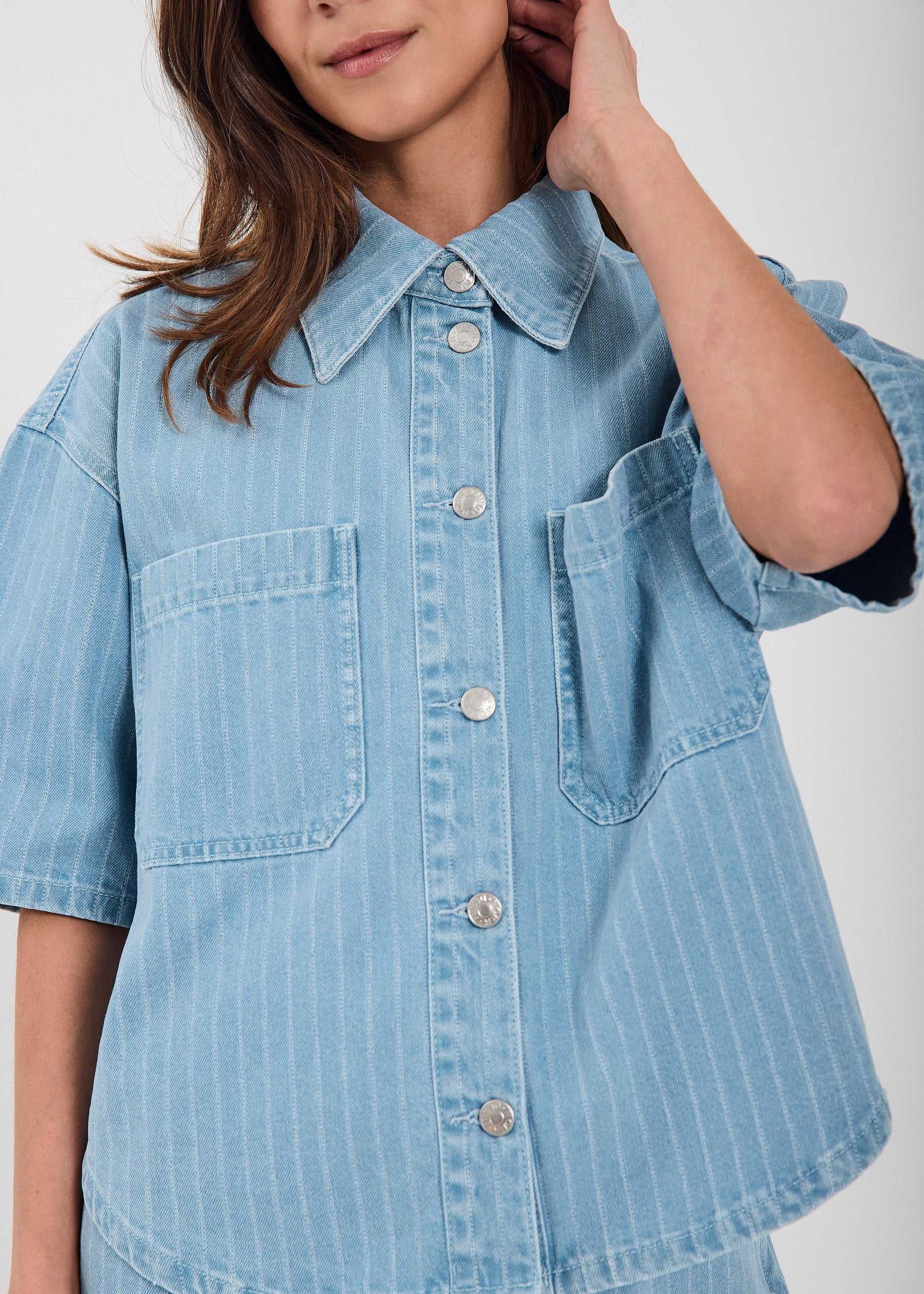 NORR Kenzie denim shirt Skjorter Light blue stripe