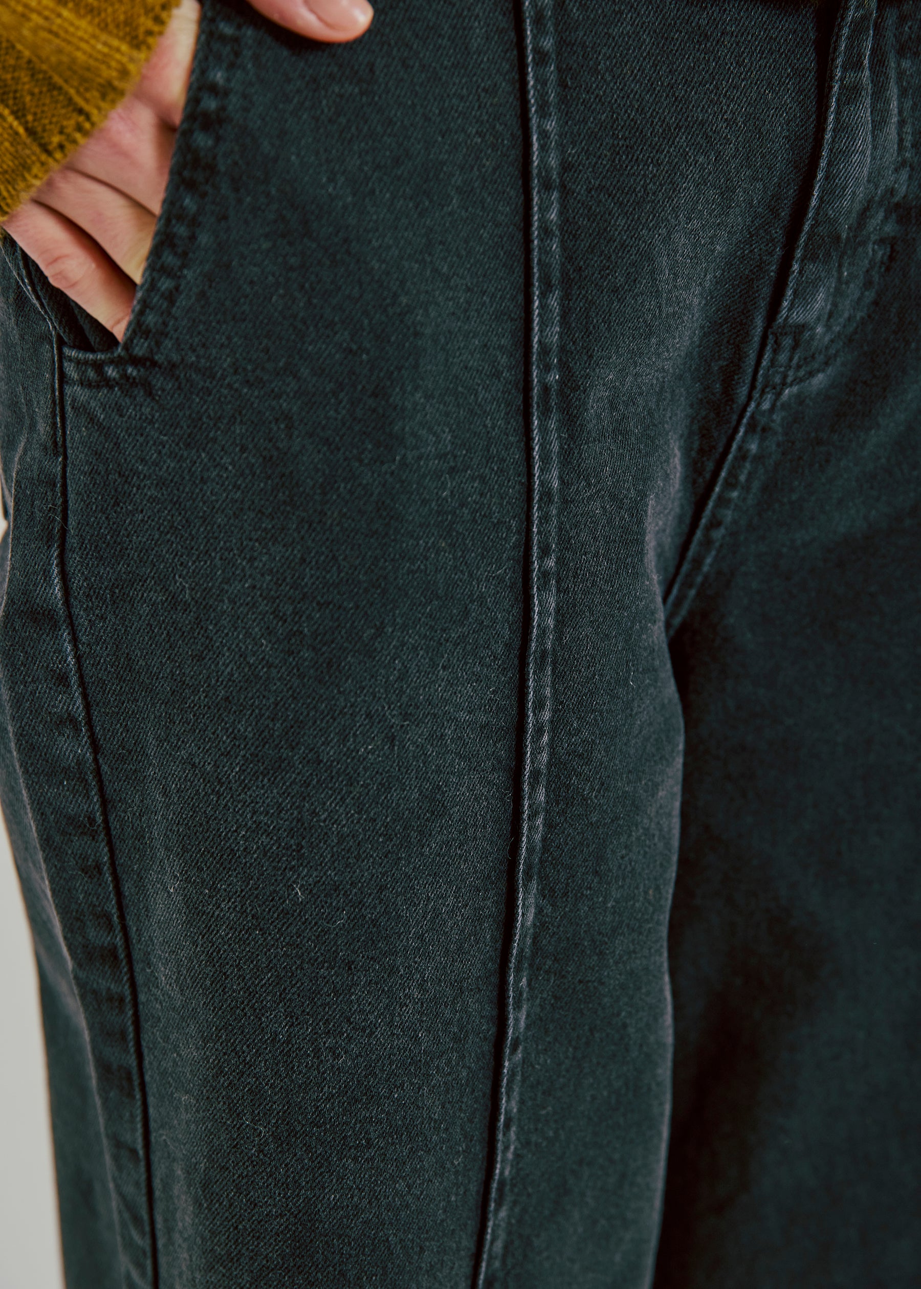 NORR Kenzie pintuck wide jeans Pants Black washed