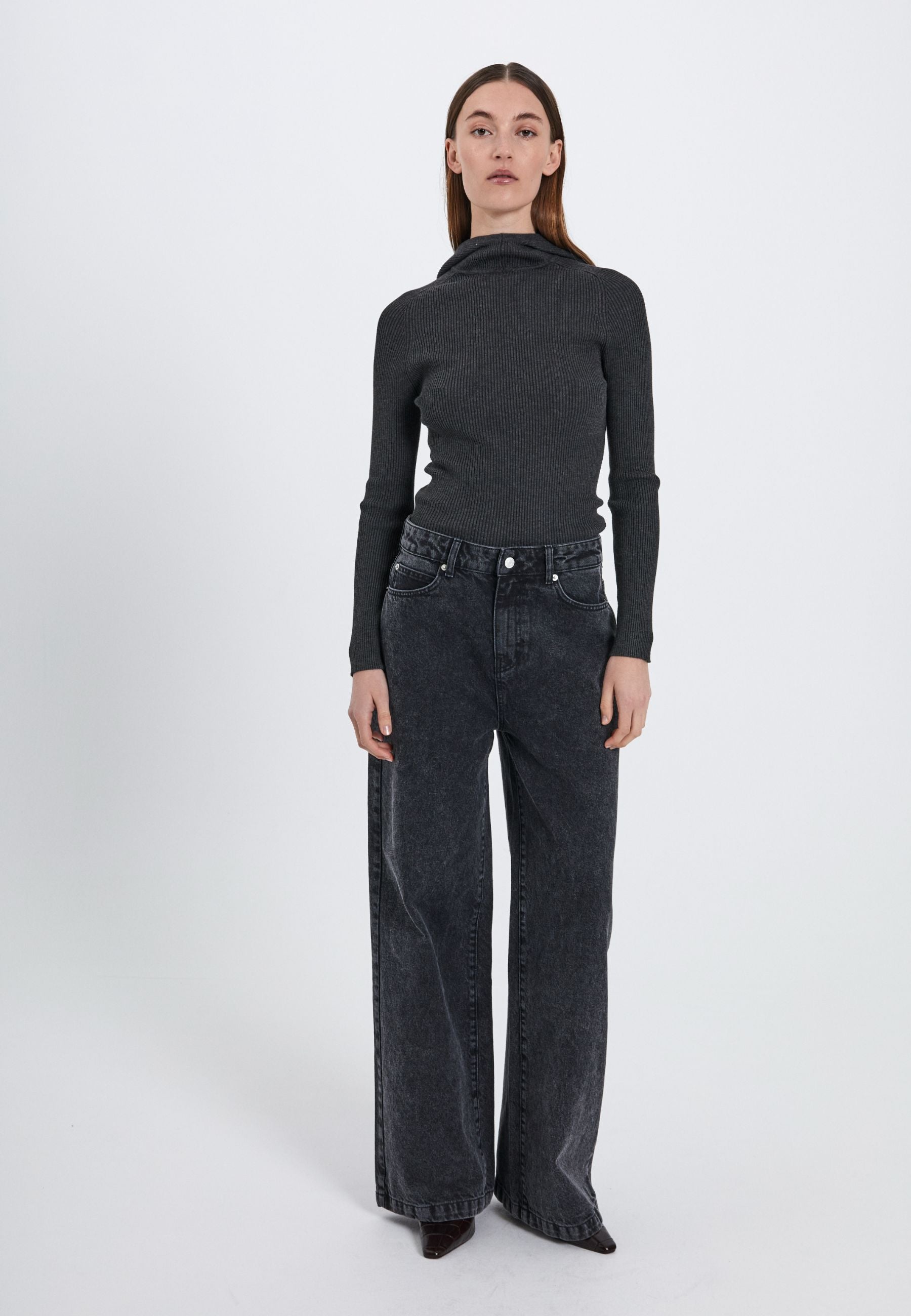 NORR Kenzie wide jeans Bukser Black washed