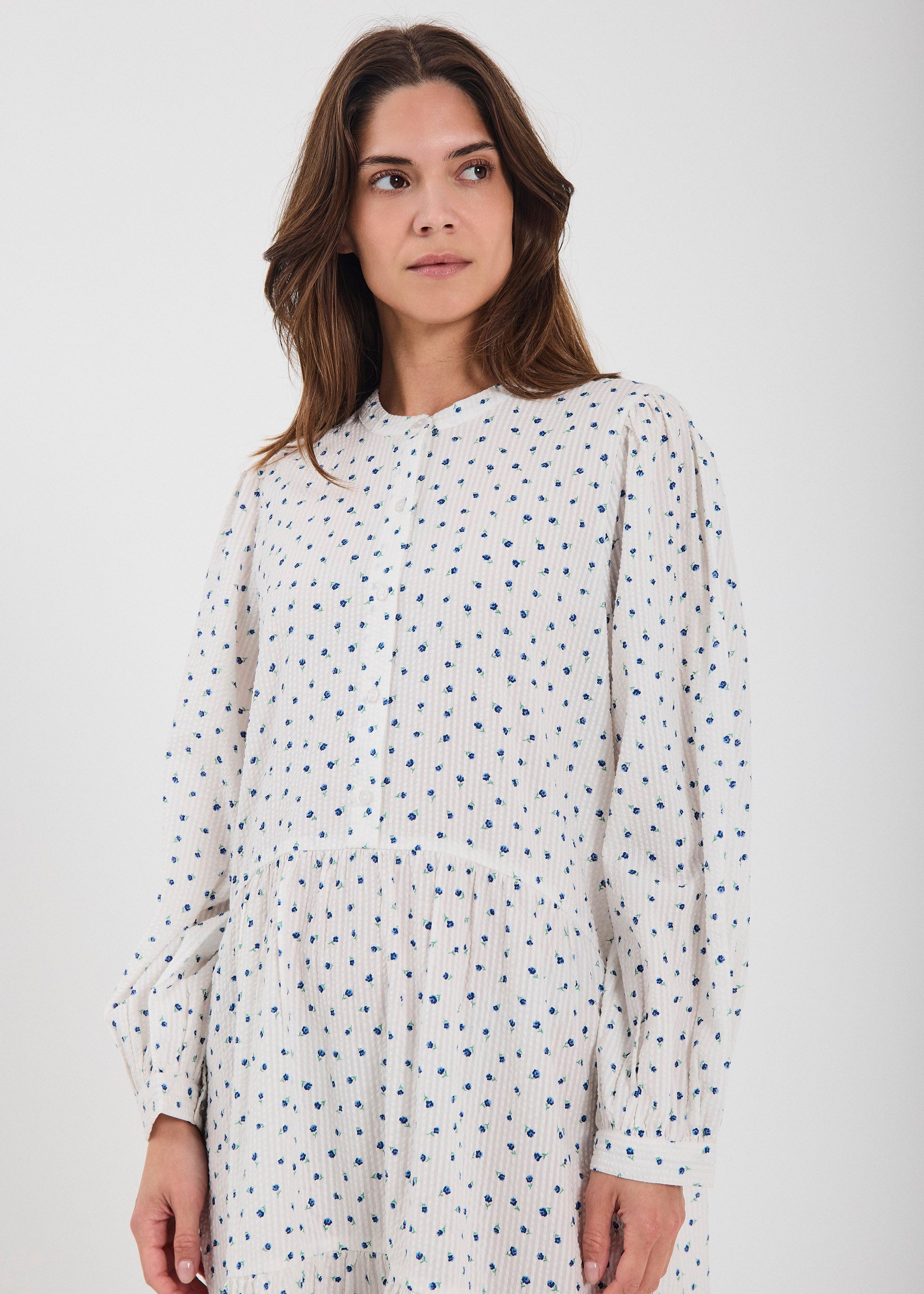 NORR NO - Fia dress Kjoler Blue flower AOP
