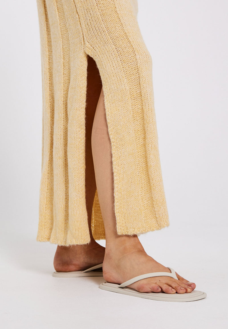 Fuscia knit dress - yellow - kollektionsprøve