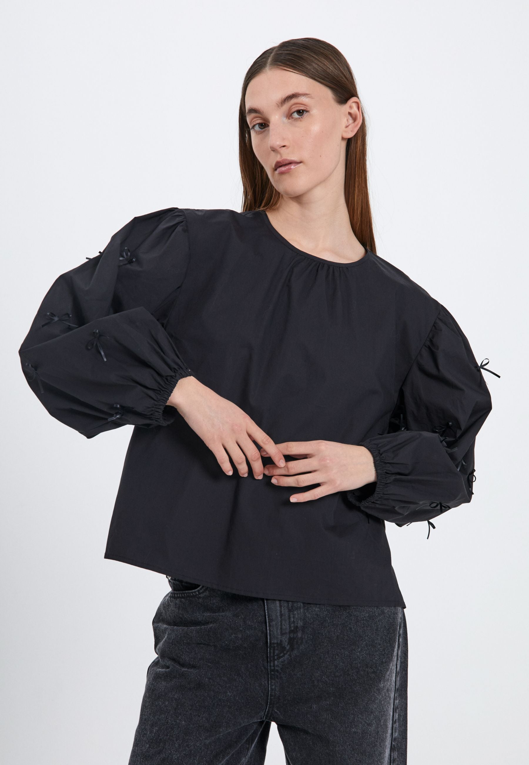 NORR Cest bow top Tops Black