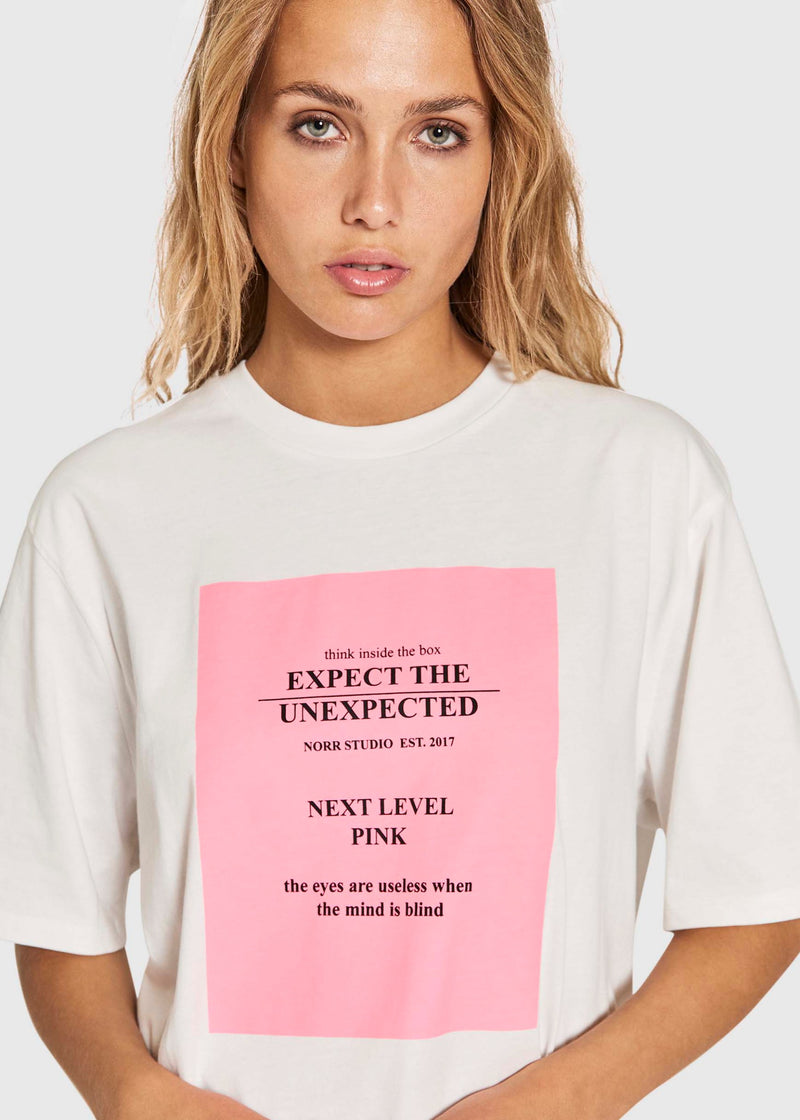 NORR Issa norr tee T-shirts White w. pink