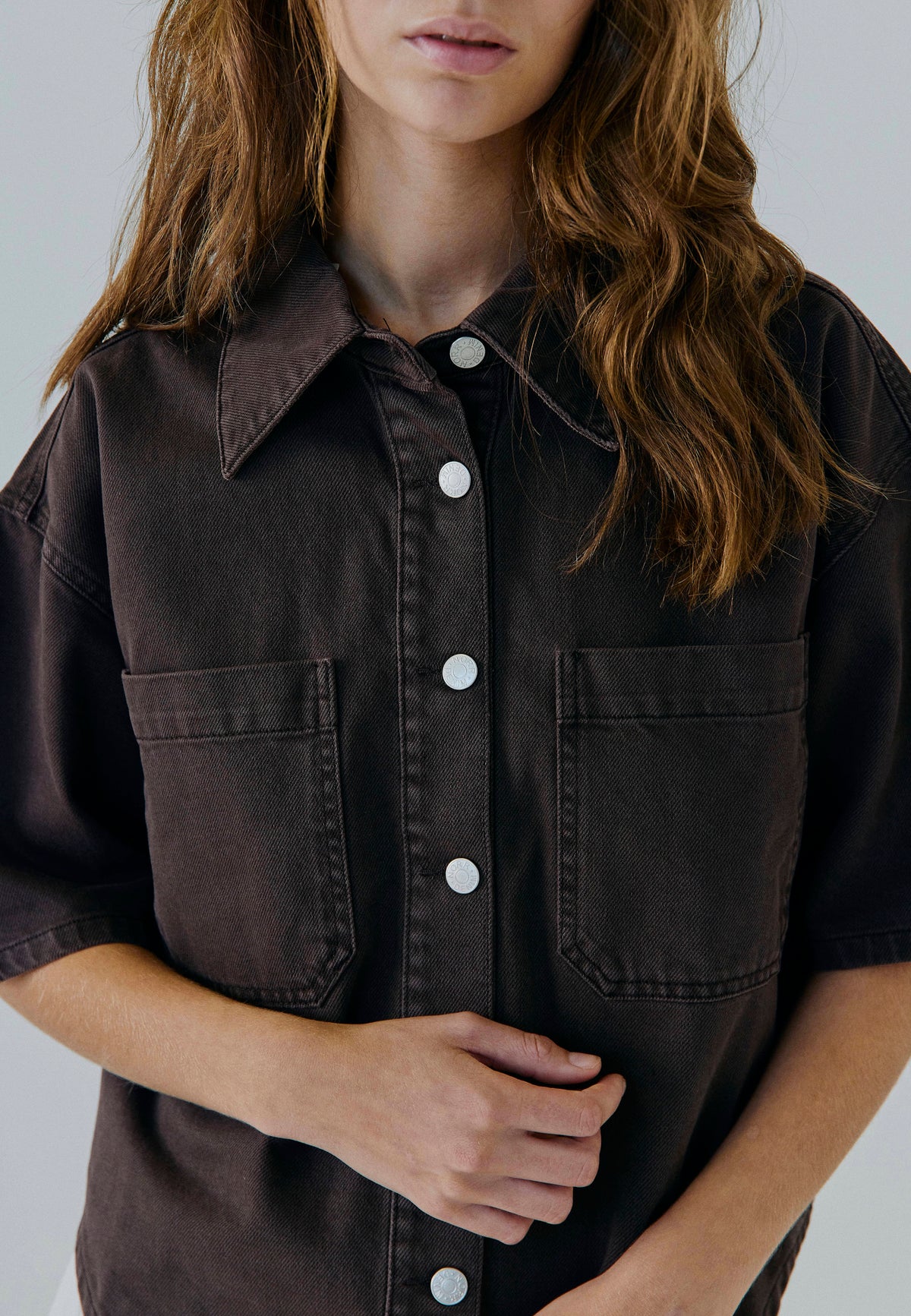NORR Kenzie SS denim shirt Skjorter Brown washed