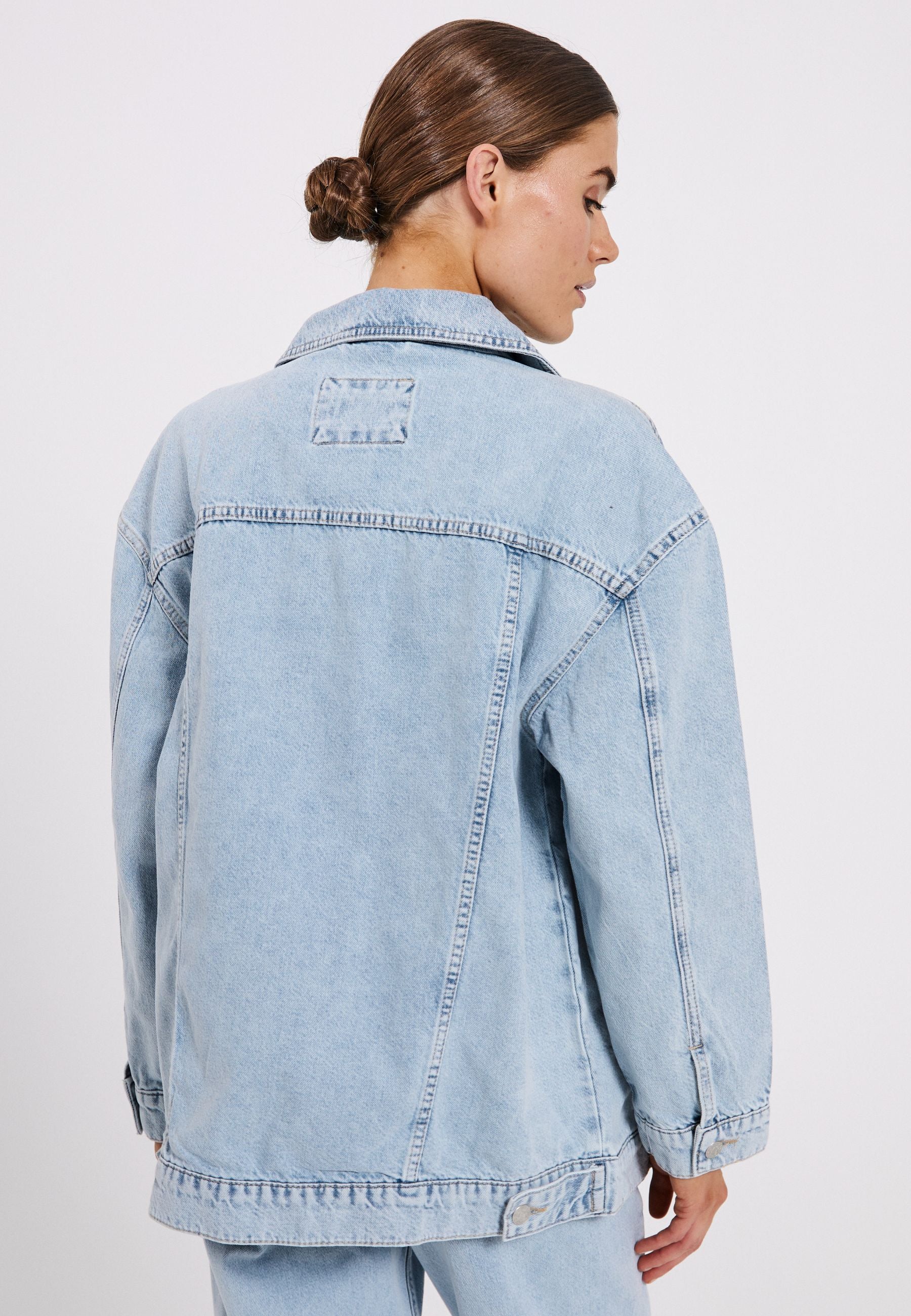 NORR Larisa clean denim jacket Jackets Blue light wash