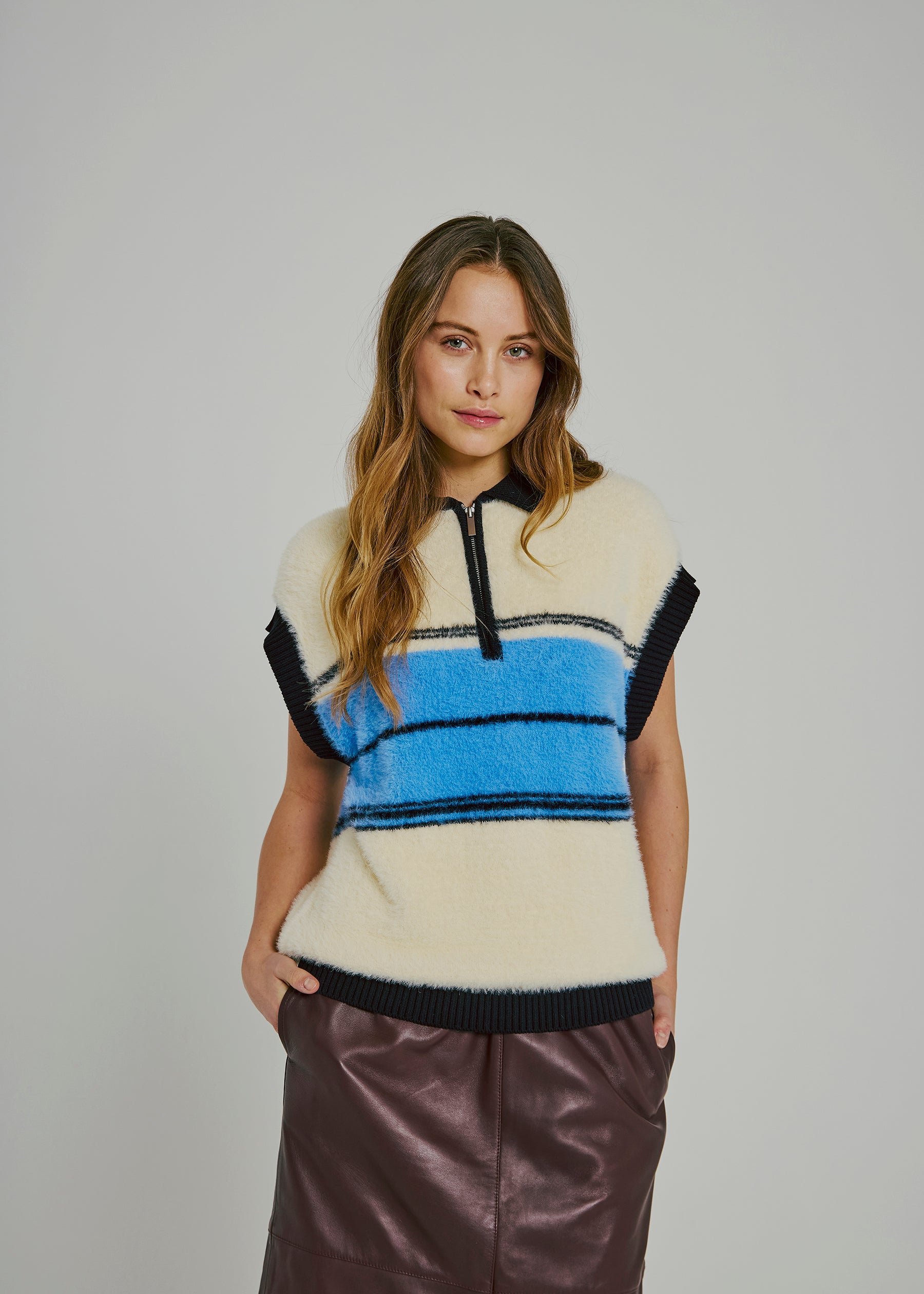 NORR Sky knit waistcoat Strik Black / Blue